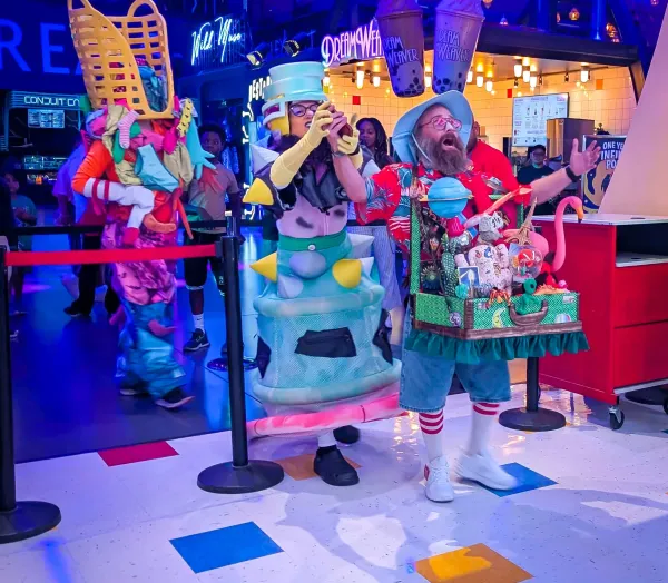 🧨 Kaboom bang pow | Spongy musical | Plant comedy? | Weenie girlz | Quonset bar bash | Secret shows | Boy band brunch